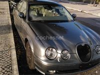 Usado Jaguar S-Type Executive 238 CV (175 kW) 2003 Gris / plata Berlina
