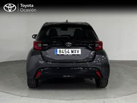 Usado Toyota Yaris Hybrid Style 116 CV (85 kW) 2025 Gris / plata Berlina