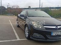 Usado Opel Astra Cabriolet Enjoy 105 CV (77 kW) 2007 Negro Descapotable