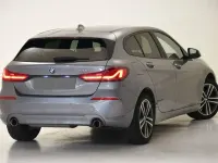 Usado BMW 118 150 CV (110 kW) 2022 Gris / plata Utilitario