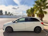 Usado Mercedes B180 109 CV (80 kW) 2013 Blanco Monovolumen