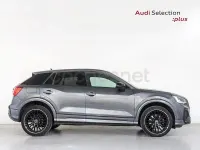 Usado Audi Q2 Ambiente 150 CV (110 kW) 2022 Gris / plata SUV