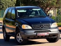 Usado Mercedes 320 218 CV (160 kW) 1999 Azul SUV