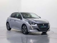 Usado Peugeot 208 Allure 102 CV (75 kW) 2023 Plateado Utilitario