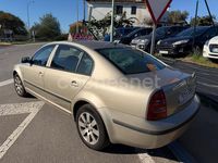Usado Skoda Superb Classic 130 CV (95 kW) 2003 Beige Berlina