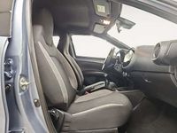 Usado Toyota Aygo X Play 72 CV (52 kW) 2024 Gris / plata SUV