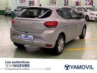 Usado Dacia Sandero Expression 91 CV (66 kW) 2023 Gris Utilitario