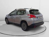 Usado Peugeot 2008 Active 92 CV (67 kW) 2014 Gris SUV