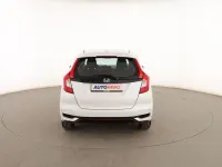 Usado Honda Jazz Dynamic 130 CV (95 kW) 2018 Blanco Utilitario