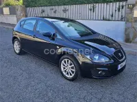 Usado Seat Leon Reference 105 CV (77 kW) 2012 Negro Berlina