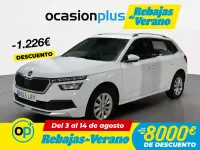 Usado Skoda Kamiq Ambition 95 CV (69 kW) 2021 Blanco SUV