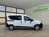 Usado Dacia Dokker Essentiel 110 CV (80 kW) 2021 Blanco Monovolumen