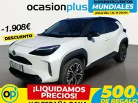 Usado Toyota Yaris Cross Style 116 CV (85 kW) 2022 Blanco SUV