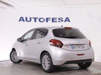 Usado Peugeot 208 Allure 82 CV (60 kW) 2015 Plata Utilitario