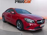 Usado Mercedes CLA180 122 CV (89 kW) 2017 Rojo Berlina