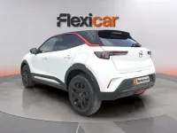 Usado Opel Mokka GS Line 131 CV (96 kW) 2022 Rosa SUV