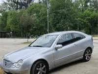 Usado Mercedes C220 Sport Edition 150 CV (110 kW) 2007 Gris / plata Berlina
