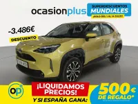 Usado Toyota Yaris Cross Active 116 CV (85 kW) 2024 Amarillo SUV