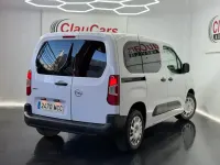 Usado Opel Combo Life Business Edition 100 CV (73 kW) 2022 Blanco