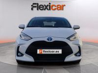 Usado Toyota Yaris Hybrid Business Edition 116 CV (85 kW) 2021 Blanco Utilitario