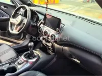 Usado Nissan Juke Tekna 114 CV (83 kW) 2023 Gris / plata SUV