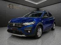 Usado Dacia Sandero Expression 91 CV (66 kW) 2024 Azul Berlina