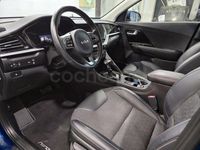Usado Kia Niro 141 CV (103 kW) 2021 Rojo SUV