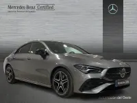 Usado Mercedes CLA220 190 CV (139 kW) 2025 Gris montaña Berlina