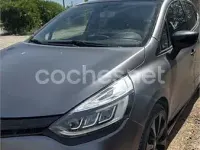 Usado Renault Clio IV Dynamique 90 CV (66 kW) 2013 Gris / plata Berlina