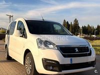 Usado Peugeot Partner Tepee Active 100 CV (73 kW) 2017 Blanco Monovolumen