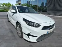 Usado Kia Ceed 101 CV (74 kW) 2022 Blanco Utilitario