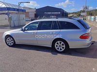 Usado Mercedes E220 Elegance 170 CV (125 kW) 2008 Gris / plata Familiar
