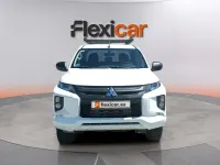 Usado Mitsubishi L200 150 CV (110 kW) 2021 Blanco Pickup/Camioneta