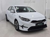 Usado Kia Ceed 101 CV (74 kW) 2025 Blanco Utilitario