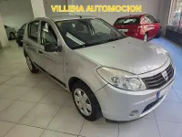Usado Dacia Sandero Ambiance 75 CV (55 kW) 2010 Gris / plata Berlina