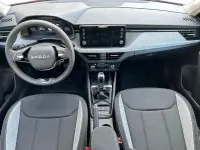 Usado Skoda Kamiq Selection 115 CV (84 kW) 2025 Rojo SUV