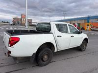 Usado Mitsubishi L200 Intense 167 CV (122 kW) 2010 Blanco Recogida