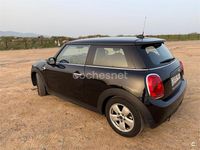 Usado Mini ONE 102 CV (75 kW) 2018 Negro Utilitario