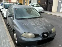 Usado Seat Ibiza Stylance 100 CV (73 kW) 2005 Gris / plata Utilitario