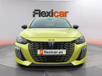 Usado Peugeot 208 Allure 101 CV (74 kW) 2025 Verde Utilitario