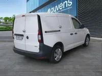Usado VW Caddy 122 CV (89 kW) 2022 Blanco Monovolumen