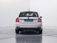Usado Skoda Rapid Active 90 CV (66 kW) 2017 Blanco Utilitario