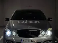 Usado Mercedes E220 Avantgarde 170 CV (125 kW) 2008 Gris / plata Berlina