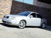 Usado Audi A6 150 CV (110 kW) 1999 Gris / plata Familiar