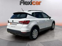Usado Seat Arona Ecomotive 95 CV (69 kW) 2017 Blanco SUV
