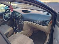 Usado Citroën C5 Exclusive 138 HP (101 kW) 2005 Azul Sedan