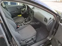 Usado Seat Leon ST Style 105 CV (77 kW) 2015 Negro Familiar