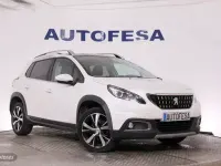 Usado Peugeot 2008 Allure 110 CV (80 kW) 2018 Blanco SUV
