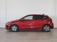 Usado Hyundai i20 100 CV (73 kW) 2024 Rojo Utilitario
