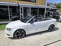 Usado Audi A3 Cabriolet Ambition 150 CV (110 kW) 2015 Blanco Descapotable